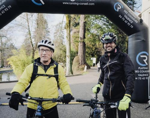 11-2023 0311 23154600